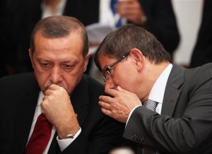 Ερντογάν και Νταβούτογλου μαζί στα κατεχόμενα