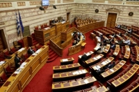 <div>Καθ' οδόν για τη Βουλή δικογραφίες για Ξανθό, Πολάκη και Βαρουφάκη</div>