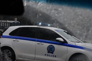 Θεσσαλονίκη: Προσποιήθηκαν τους τεχνικούς και «ξάφρισαν» ηλικιωμένη