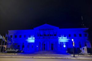 Στα μπλε το Δημαρχείο Παιονίας για τα παιδιά με σοβαρές ασθένειες