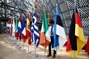 Τη συμφωνία των Πρεσπών χαιρέτισαν οι «28» της ΕΕ