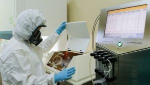 Βρετανία-Covid-19: 77 κρούσματα του νοτιοαφρικανικού στελέχους του ιού και 9 του βραζιλιάνικου