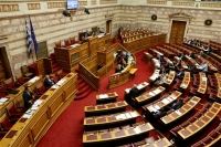 Αντιδράσεις κομμάτων για τη νίκη Τραμπ