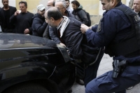 Η ΕΛΑΣ έψαχνε τον δολοφόνο της εφοριακού για κλοπή σε... αστυνομικό