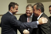 Τραμπαλίζεται το πολιτικό σύστημα