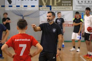 Ο Ρήγας Παπαρήγας σε μια εφ’ όλης της ύλης συνέντευξη