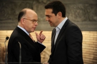 Πού και γιατί σκοντάφτει η λύση-πακέτο για την αξιολόγηση