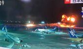 Ιαπωνία: Οι διάλογοι πριν την σύγκρουση των αεροπλάνων – Μεγάλη η πιθανότητα να έγινε ανθρώπινο λάθος