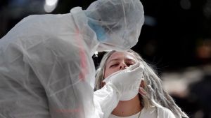 Ευρώπη: Πάνω από 50 εκατ. τα συνολικά κρούσματα του κορονοϊού – πλησιάζουν τους 1,3 εκατ. οι θάνατοι