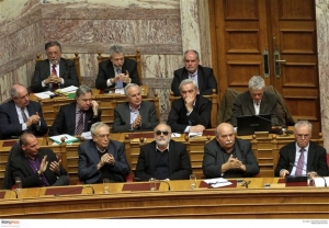 Βουλή - Τσίπρας: Ισορροπημένα τα πρώτα μέτρα