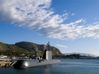 Συνελήφθη τούρκος ναυτικός που φωτογράφιζε περιοχές στον ναύσταθμο Σαλαμίνας