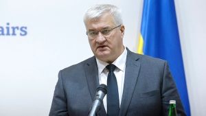 Κίεβο ζητά από την Τουρκία να φιλοξενήσει συνάντηση Ζελένσκι-Πούτιν