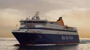 Νεκρός ανασύρθηκε ο επιβάτης του Blue Star Naxos που έπεσε στη θάλασσα