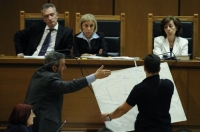 Δίκη Χ.Α. - Τσολακίδης: Ο αστυνομικός που «παρέλυσε» χωρίς να φοβηθεί