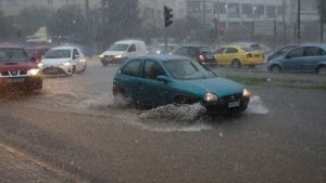 Κακοκαιρία «Μπάλλος»: Συνεχίζεται η διακοπή κυκλοφορίας σε 12 οδικά τμήματα της Κ.Μακεδονίας