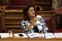 35 βουλευτές του ΣΥΡΙΖΑ εγκαλούν τη Φωτίου για τους αστέγους