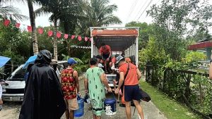 Σφοδρές πλημμύρες στις κεντρικές Φιλιππίνες λόγω τυφώνα Καλμάγκι – Τουλάχιστον δύο νεκροί