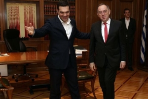 ΝΔ: Ο Αλέξης Τσίπρας «είναι ο Δρ Τζέκιλ και Μίστερ Χάιντ της πολιτικής»