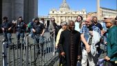Πένθος και ετοιμασίες για την κηδεία του πάπα Φραγκίσκου