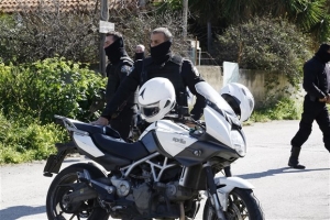 Νέο κρησφύγετο στο Βόλο μετά την επιχείρηση στη Νέα Αγχίαλο