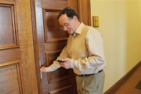 Λαφαζάνης σε Τσίπρα: Απέσυρε έστω και στο «και πέντε» την συμφωνία