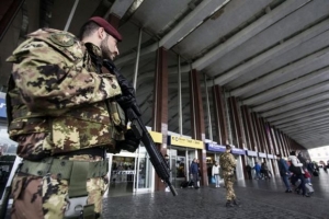 Συνελήφθησαν δύο Σύροι με πλαστά διαβατήρια σε αεροδρόμο της Ιταλίας