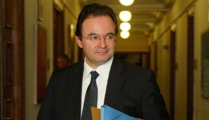 Μαθήματα και απαντήσεις από την παραπομπή Παπακωνσταντίνου