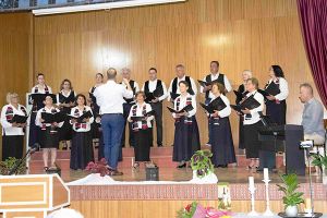 Με μεγάλη επιτυχία πραγματοποιήθηκε η χορωδιακή συνάντηση που διοργάνωσε ο Πολιτιστικός Σύλλογος "Παίονες" Γουμένισσας