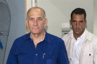 Τελεσίδικη ποινή για τον Εχούντ Ολμέρτ, στη φυλακή για 18 μήνες