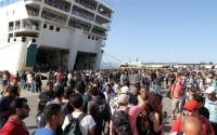 Αιφνιδιασμένοι οι δήμοι του Πειραιά για το κέντρο προσφύγων
