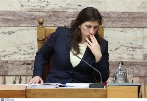 Κωνσταντοπούλου: Κάθε παιδί που γεννιέται χρωστάει 32.500 ευρώ