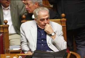 Φλαμπουράρης: Να σταματήσουν οι εταίροι να επαναλαμβάνουν την ίδια πρόταση