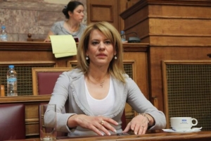 Με τους πρατηριούχους καυσίμων συναντήθηκε η Θ.Τζάκρη