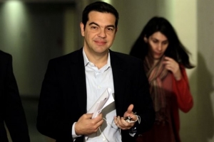 Ανοιγμα Τσίπρα σε ΚΚΕ, ΑΝΤΑΡΣΥΑ και... Λούκα (live η ομιλία στις 19:30 στο Διαρκές Συνέδριο)