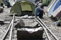 Κραυγή αγωνίας από εισαγωγείς και εξαγωγείς για την Ειδομένη