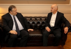 Συνάντηση Ευ. Βενιζέλου- Γ. Παπανδρέου στη Βουλή