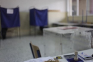 Στις κάλπες με το βλέμμα στην επόμενη μέρα