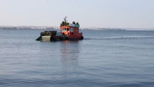 Υπογράφηκε η νέα σύμβαση για τον επιφανειακό καθαρισμό του Θερμαϊκού κόλπου