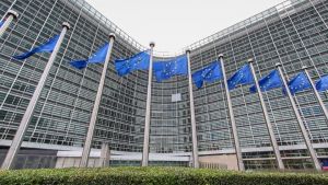 ΕΕ: Ανησυχία για τη «ρωσική στρατιωτική δραστηριότητα» κοντά στα ουκρανικά σύνορα