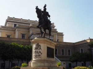Θύμα βανδαλισμού ξανά το άγαλμα του Κολοκοτρώνη