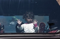 Πειραιάς: Περίπου 631 πρόσφυγες έφυγαν με λεωφορεία από το λιμάνι