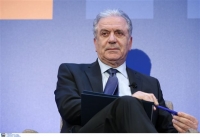 Αβραμόπουλος: Κίνδυνος να μετατραπεί η ανθρωπιστική κρίση στην Ελλάδα σε καταστροφή