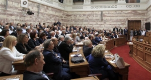 Κοινοβουλευτική Ομάδα ΣΥΡΙΖΑ: Η αγωνία των βουλευτών πριν την «μνημονιακή πρεμιέρα»