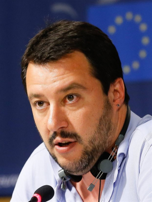 Ματέο Σαλβίνι: Η Ε.Ε. ενδέχεται να καταρρεύσει στους επόμενους 12 μήνες