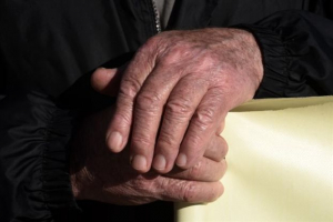 Στις χώρες με τους υψηλότερους δείκτες υπεργηρίας η Ελλάδα