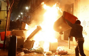 Μαδρίτη: Συμπλοκές μετά τον θάνατο σενεγαλέζου πλανόδιου πωλητή