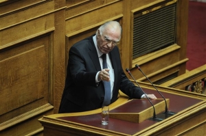 Κυβερνητική αγωνία, καλλιέργεια πόλωσης και στο βάθος… Λεβέντης