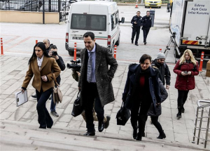 Στην Αδριανούπολη και πάλι οι γονείς των δύο στρατιωτικών