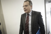 Κουμουτσάκος: Οι δηλώσεις Ζάεφ γελοιοποιούν κι άλλο τον Π. Καμμένο