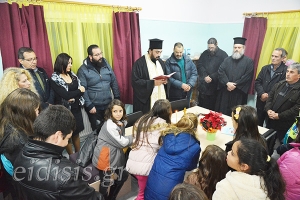 Δροσάτο: Παράθυρο στον κόσμο με μια όμορφη βιβλιοθήκη